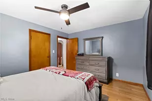 12 Cross St, Bridgeport, OH 43912 - Photo 5
