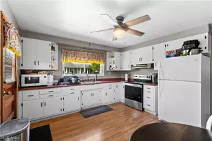 12 Cross St, Bridgeport, OH 43912 - Photo 9