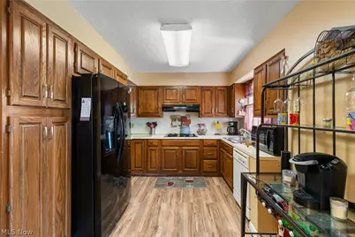 5030 Manchester Road, Akron, OH 44319 - Photo 11
