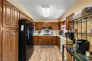 5030 Manchester Rd, Akron, OH 44319 - Photo 11
