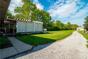 4802 Center Rd, Avon, OH 44011 - Photo 43