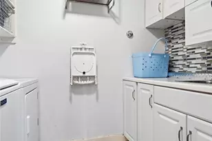 3190 Inwood Dr NW, Massillon, OH 44646 - Photo 19