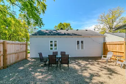 9017 Woodridge Lane, Mentor, OH 44060 - Photo 7