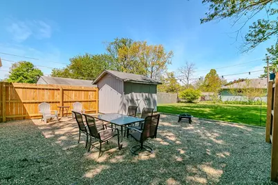 9017 Woodridge Lane, Mentor, OH 44060 - Photo 5