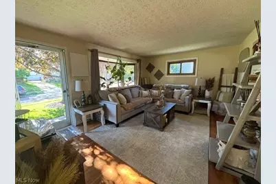 593 Stanley Road, Akron, OH 44312 - Photo 7