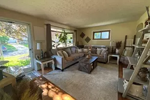 593 Stanley Rd, Akron, OH 44312 - Photo 7