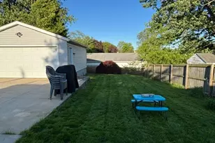 593 Stanley Rd, Akron, OH 44312 - Photo 5