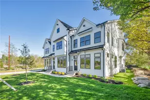 120 Cider Mill, Chardon, OH 44024 - Photo 3