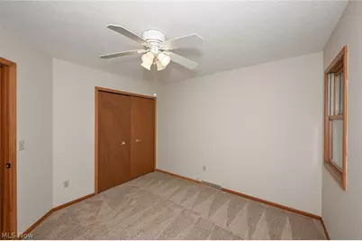 8460 Old Post Road, Olmsted Falls, OH 44138 - Photo 35