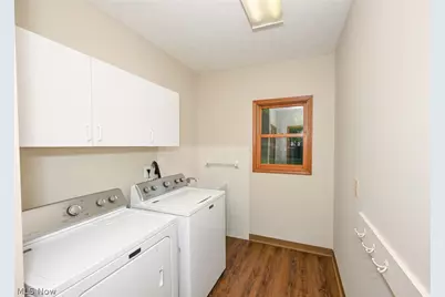 8460 Old Post Road, Olmsted Falls, OH 44138 - Photo 21