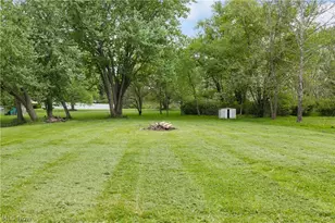 5434 Clay St, Louisville, OH 44641 - Photo 25