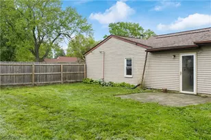 5434 Clay St, Louisville, OH 44641 - Photo 23