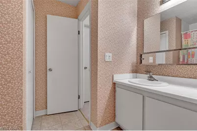 4310 Hyde Park #4, North Olmsted, OH 44070 - Photo 21