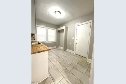 14172 Superior Road, Cleveland Heights, OH 44118 - Photo 19