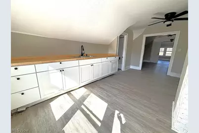 14172 Superior Road, Cleveland Heights, OH 44118 - Photo 29