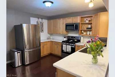 233 Baldwin Drive, Berea, OH 44017 - Photo 5