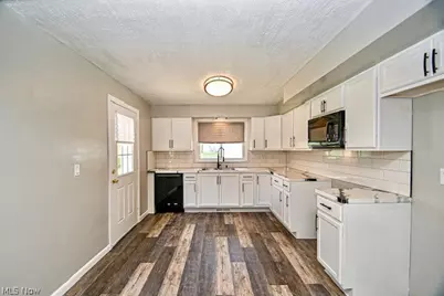 2935 15th Street NW, Canton, OH 44708 - Photo 7