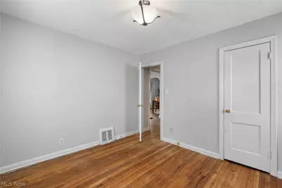 2525 Beverly Avenue, Akron, OH 44312 - Photo 19