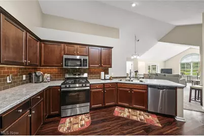 1930 Fairways Drive, Streetsboro, OH 44241 - Photo 29