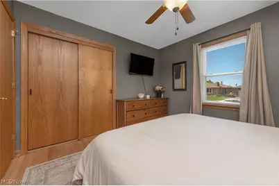 3209 Tressa Avenue, Lorain, OH 44052 - Photo 33