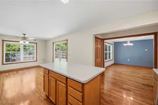 10137 Johnnycake Ridge Rd, Concord Twp, OH 44077 - Photo 25