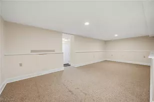 10137 Johnnycake Ridge Rd, Concord Twp, OH 44077 - Photo 47