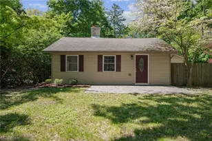 10137 Johnnycake Ridge Rd, Concord Twp, OH 44077 - Photo 3