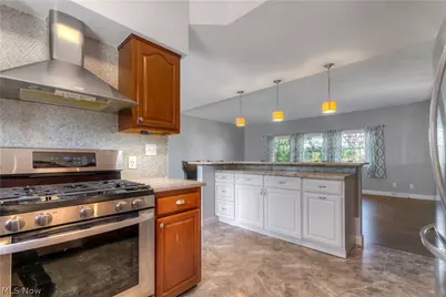 924 E Schaaf Road, Brooklyn Heights, OH 44131 - Photo 13