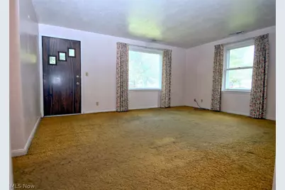10071 Colfax Drive, Columbia Station, OH 44028 - Photo 9