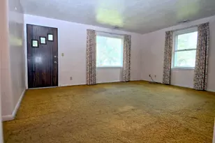10071 Colfax Dr, Columbia Station, OH 44028 - Photo 9