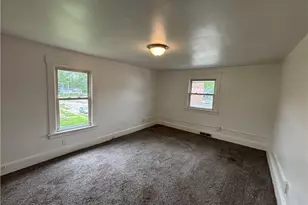 1713 Regal Ave NE, Canton, OH 44705 - Photo 7