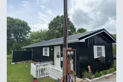 500 Holiday Avenue, Uhrichsville, OH 44683 - Photo 1