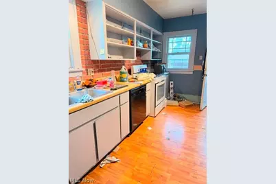 1706 Hampton Road, Akron, OH 44305 - Photo 9