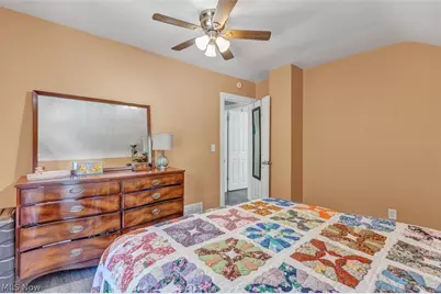 133 Crownhill Avenue, Amherst, OH 44001 - Photo 17