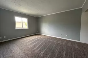 950 Wadsworth Rd, Medina, OH 44256 - Photo 7