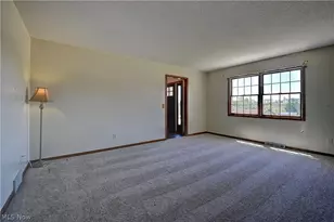883 Basel St, Sugarcreek, OH 44681 - Photo 13