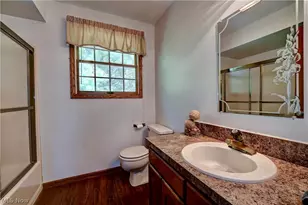 883 Basel St, Sugarcreek, OH 44681 - Photo 29