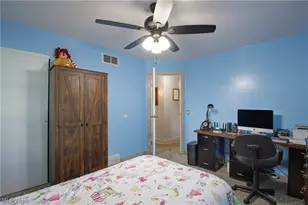 12097 Lisa Ave NW, Hartville, OH 44632 - Photo 19