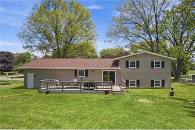12097 Lisa Avenue NW, Hartville, OH 44632 - Photo 29