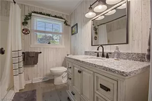 12097 Lisa Ave NW, Hartville, OH 44632 - Photo 17