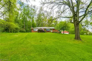 5666 Butterbridge Rd NW, Canal Fulton, OH 44614 - Photo 3
