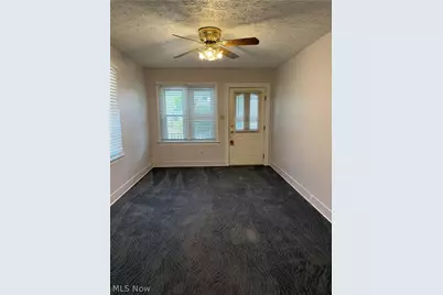 462 Larkin Avenue, Akron, OH 44305 - Photo 5
