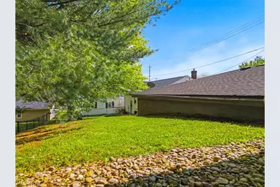 330 Tuscarawas Street NE, Navarre, OH 44662 - Photo 31