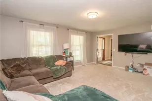 4029 Bel Air Ave NW, Canton, OH 44718 - Photo 5