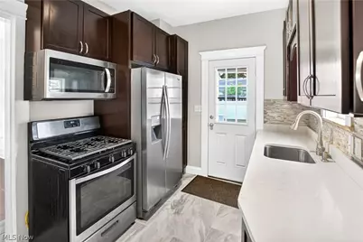 1553 Rockway Avenue, Oakwood, OH 44107 - Photo 21