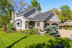 108 Spruce Dr NW, North Canton, OH 44720 - Photo 5