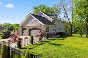 108 Spruce Dr NW, North Canton, OH 44720 - Photo 3