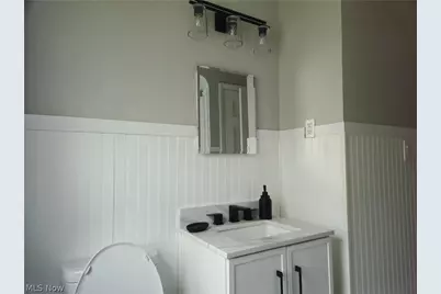 4624 Derbyshire Drive, North Randall, OH 44128 - Photo 5