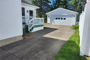 3669 Prospect St, Mogadore, OH 44260 - Photo 3