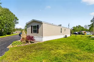 9525 Woodworth Rd, North Lima, OH 44452 - Photo 17